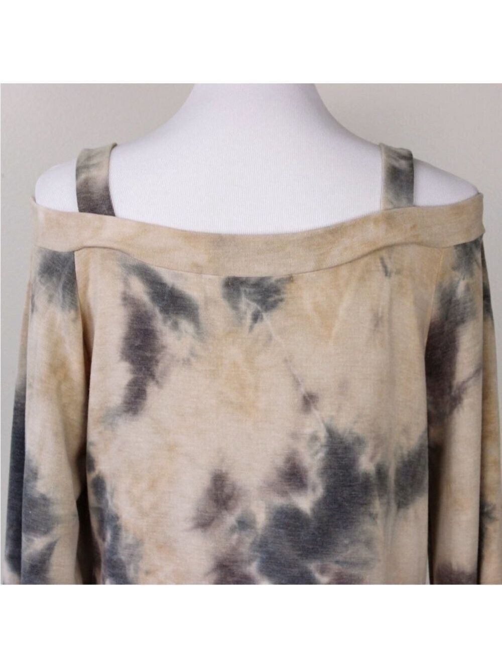 French Terry Cold Shoulder Tie Dye Top Large XL - Picture 6 of 8